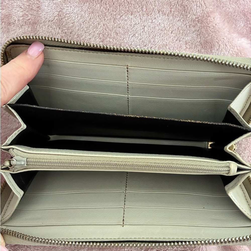 Gucci Beige and Brown GG Canvas Women’s Wallet Vintage - Picture 6 of 12